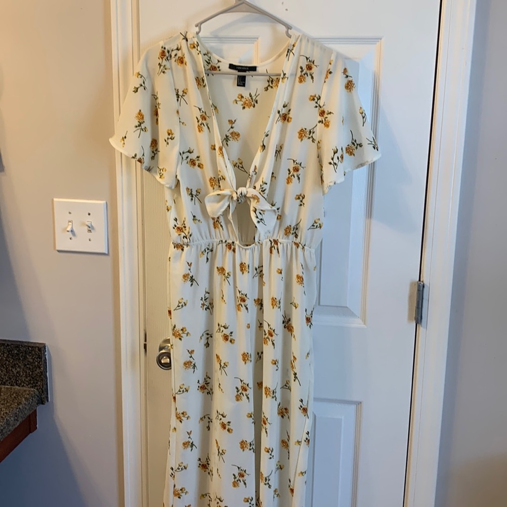 Medium floral forever 21 jumpsuit